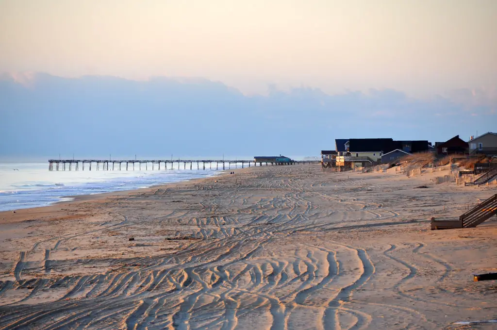 Pros and Cons of Living in the Outer Banks