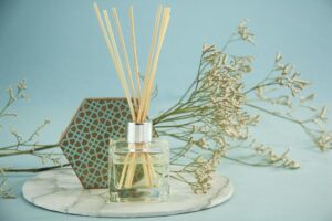 Pros and Cons of Oil Diffuser
