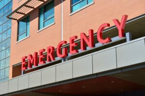 Avantages et inconvénients des salles d'urgence autonomes